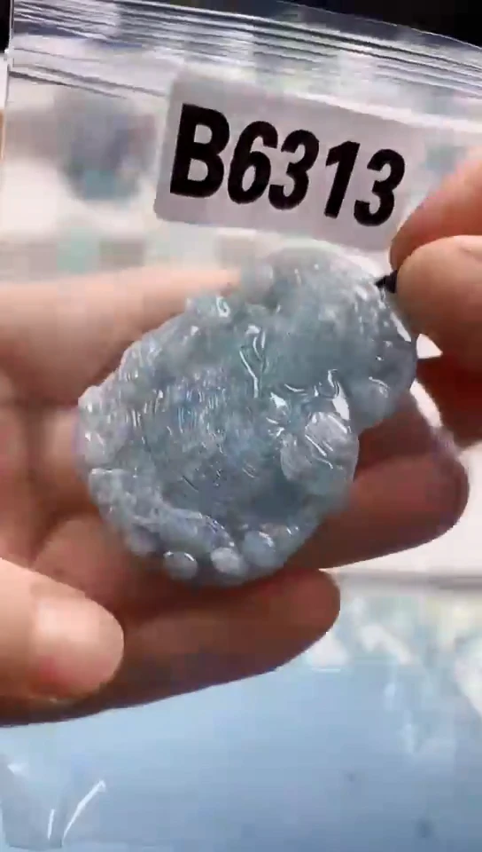 翡翠未镶嵌颈饰天然翡翠吊坠挂件