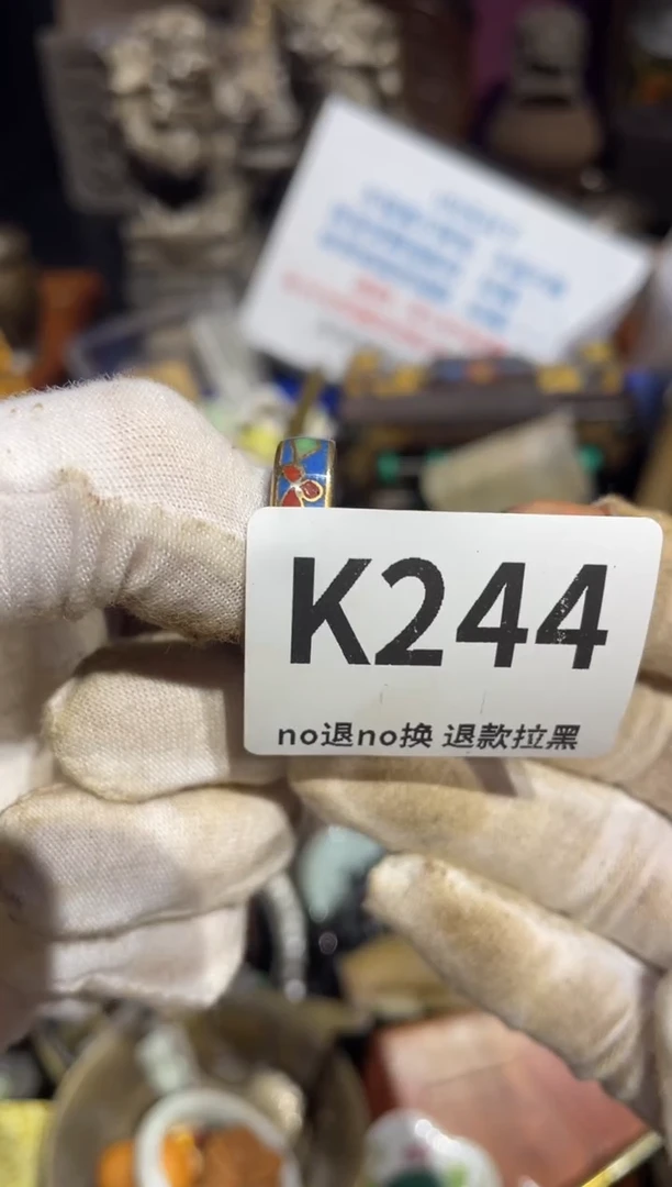 瓷片清*表姐直播所见所得