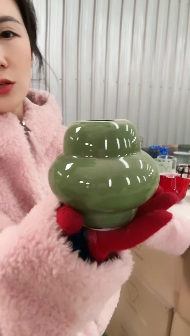 214直播玻璃花瓶