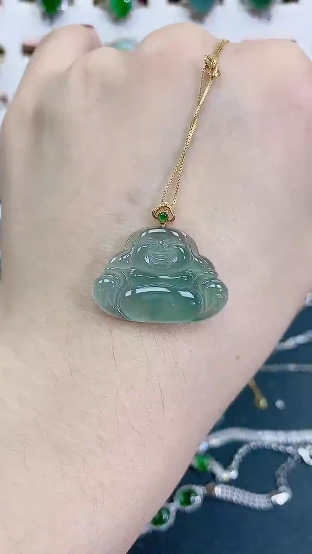 颈饰18K金镶嵌翡翠天然翡翠