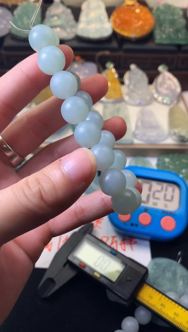 未镶嵌定制翡翠接****。毛货不退不换