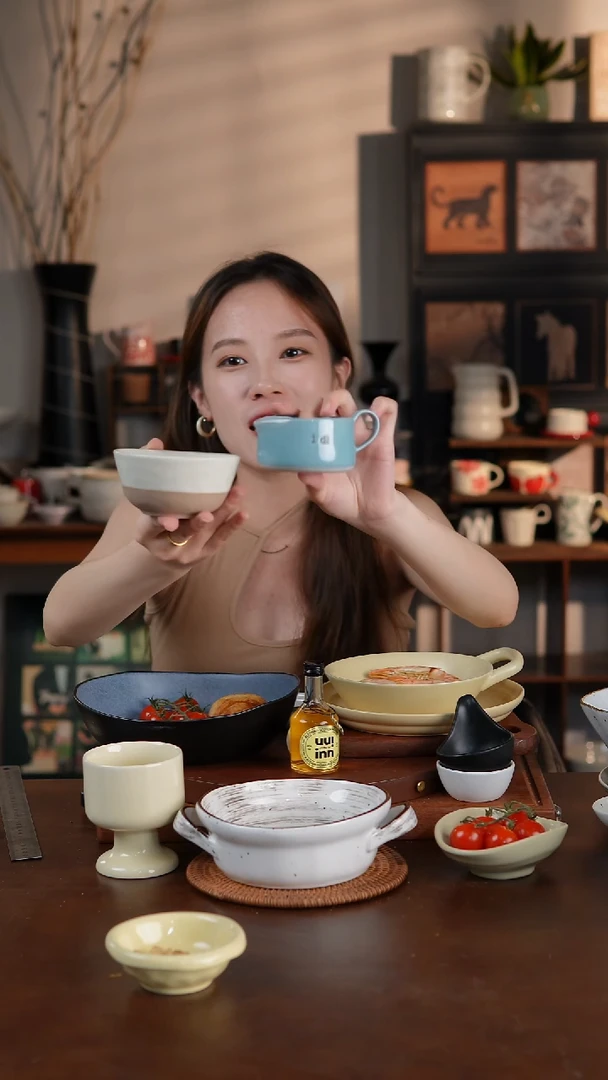 陶瓷红泥底小碗 蓝色分升杯两件套  微瑕 凑满20发货