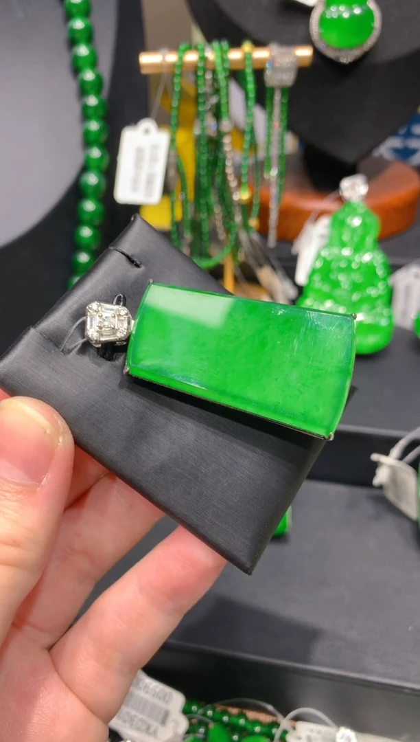 颈饰银S925镶嵌翡翠14一季