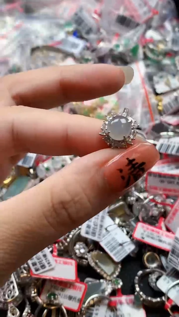 银S925镶嵌戒指翡翠天然A货缅甸翡翠