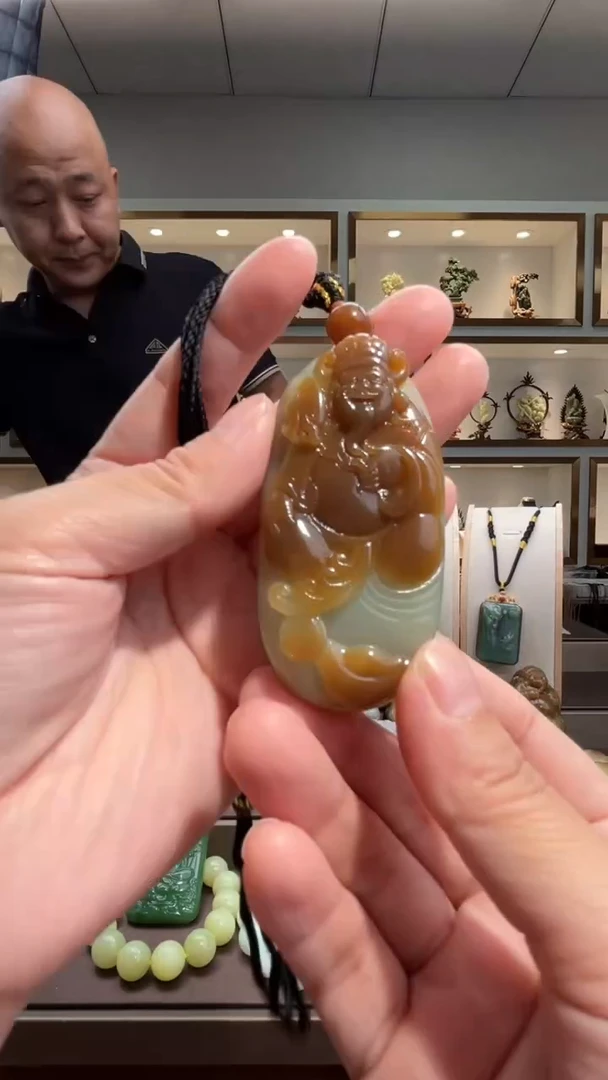 颈饰未镶嵌和田玉苏