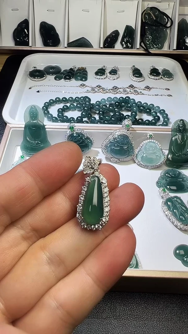 颈饰未镶嵌翡翠天然翡翠A货时尚大气小精品挂件