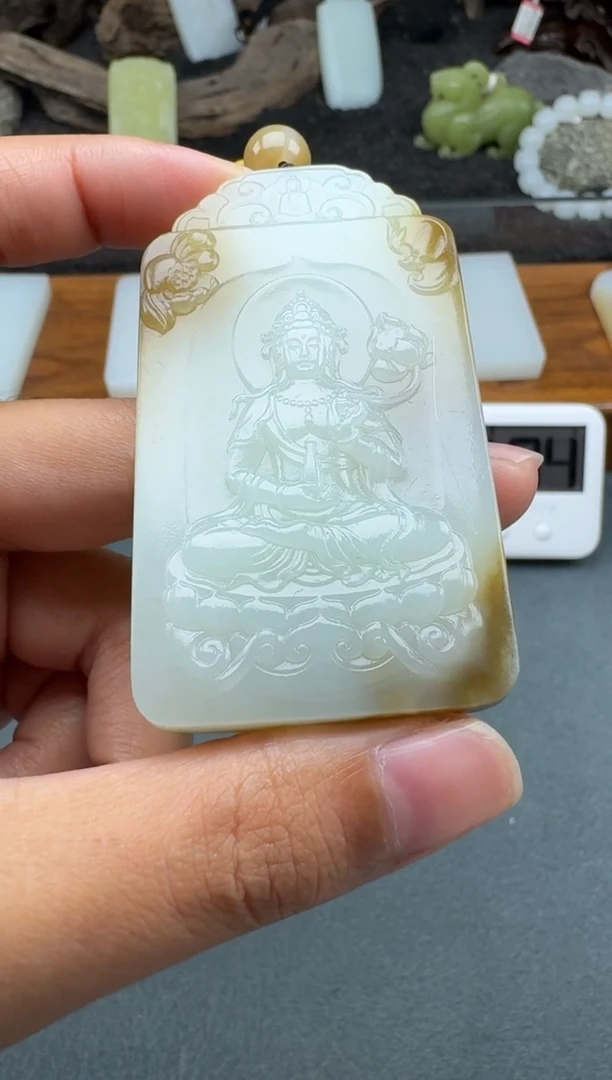颈饰未镶嵌和田玉1