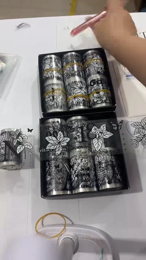 28-64 瑕疵花花 2盒12卷