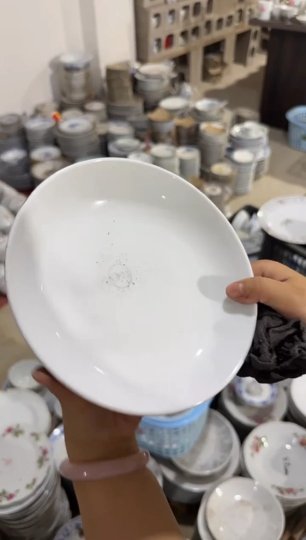 摆件纯白窝盘19厘米微瑕请慎拍