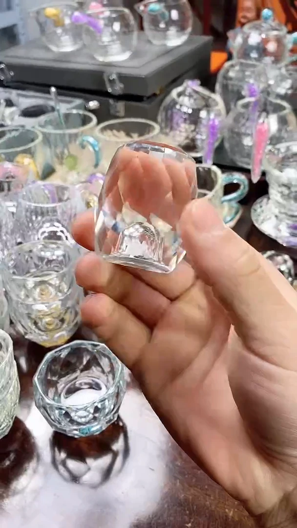 【闪购商品】玺宴新款水晶盖置白钻