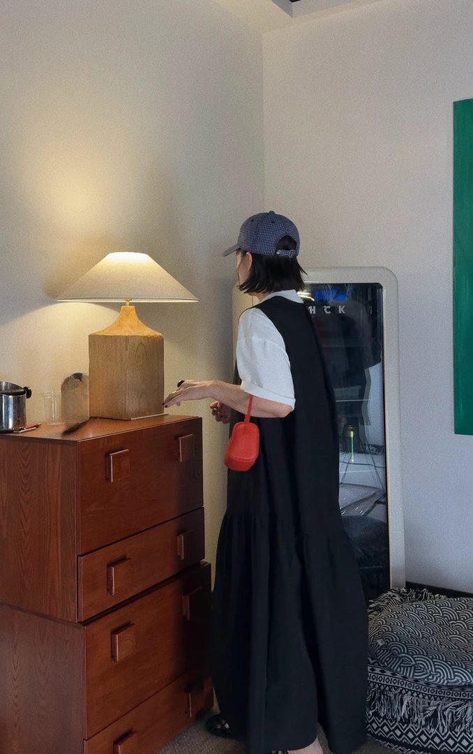 （17975.）夏季时尚无袖连衣裙女宽松百搭大摆长裙