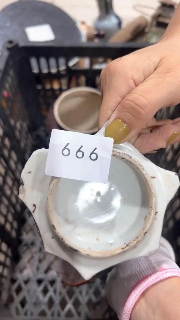 陶瓷自**翔工艺品摆件0924666
