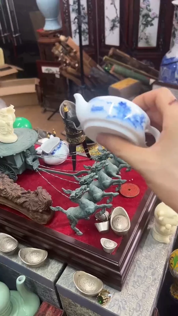 瓷片甬益轩雅玩阁