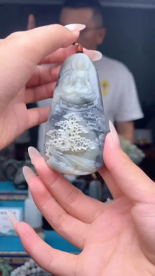 未镶嵌和田玉挂件1