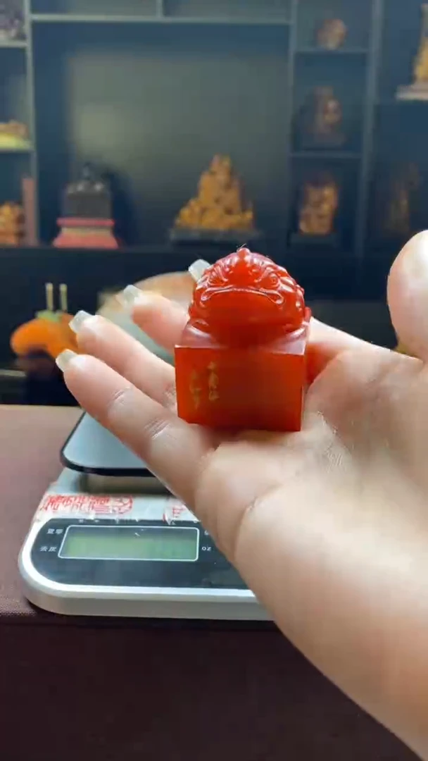 【闪购商品】寿山石印石红田金蟾章