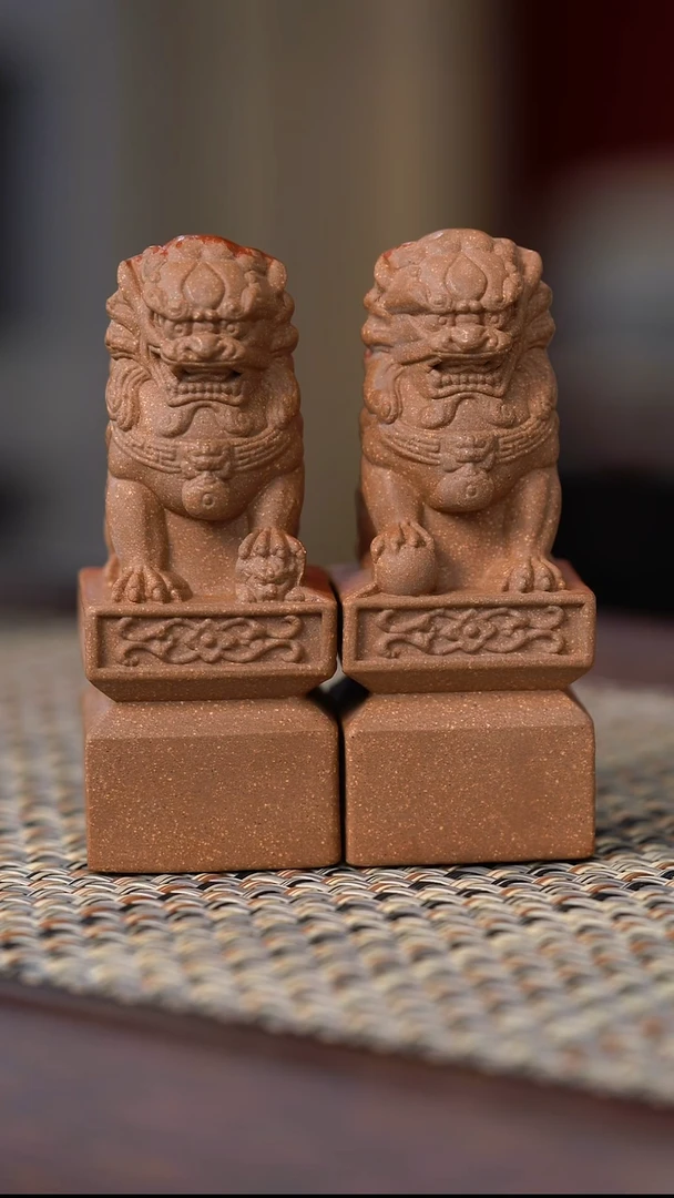 茶壶紫砂老桥说器段泥示狮如意1对