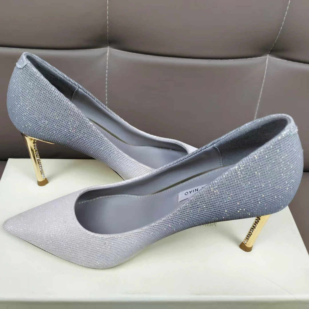 防滑尖头春季气质性感细跟高跟鞋时尚细高跟满钻细跟蓝色百搭