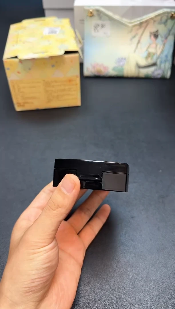 瓷片全新正品一件不留@@WR67