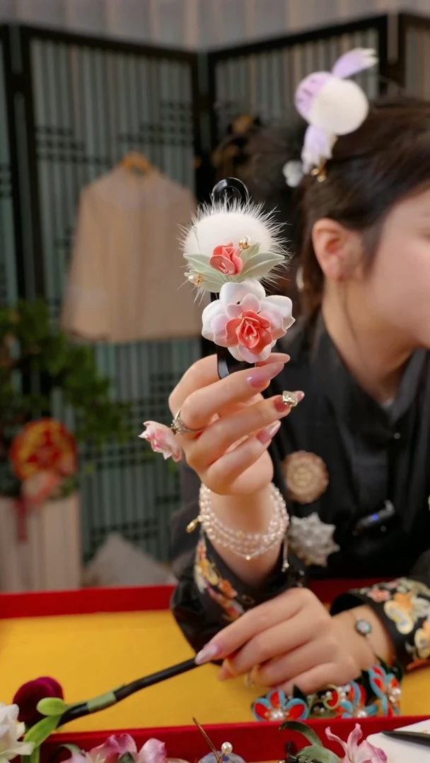 刺绣猫苏绣非遗绒花饰品