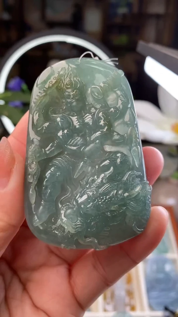 【闪购商品】翡翠颈饰未镶嵌不动