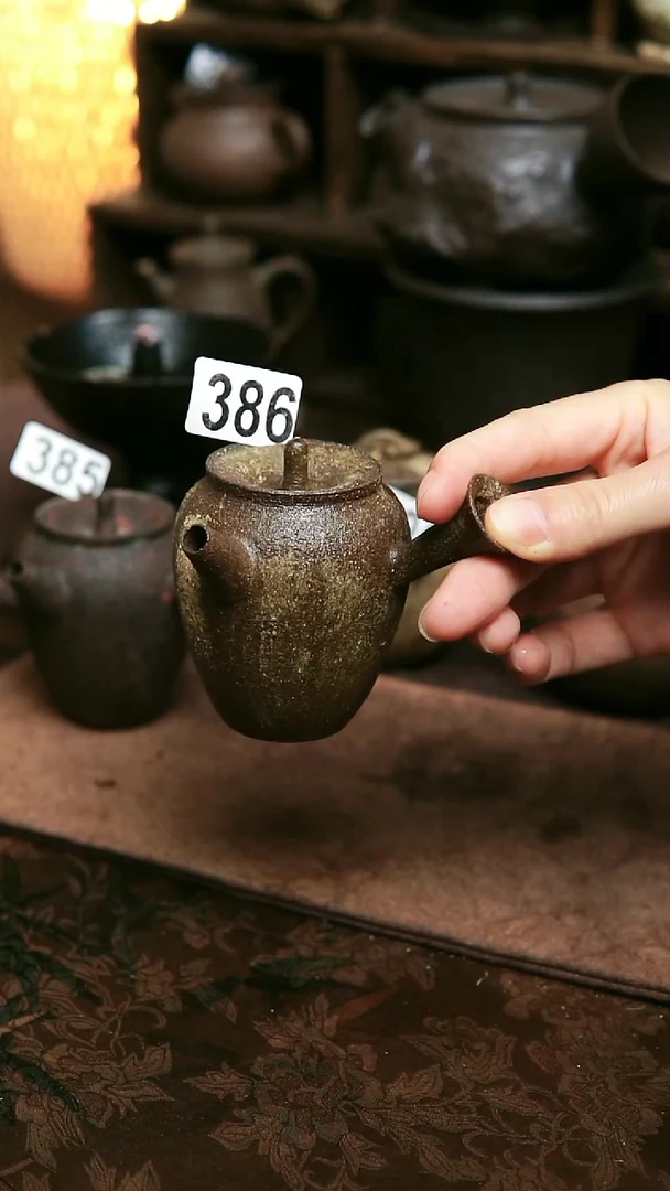紫砂全手工侧把茶壶100毫升左右