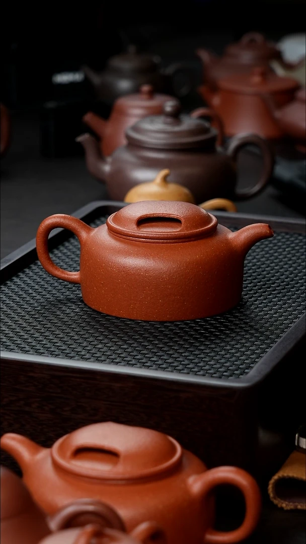 茶壶紫砂阿*宝山精挑红降坡半手160