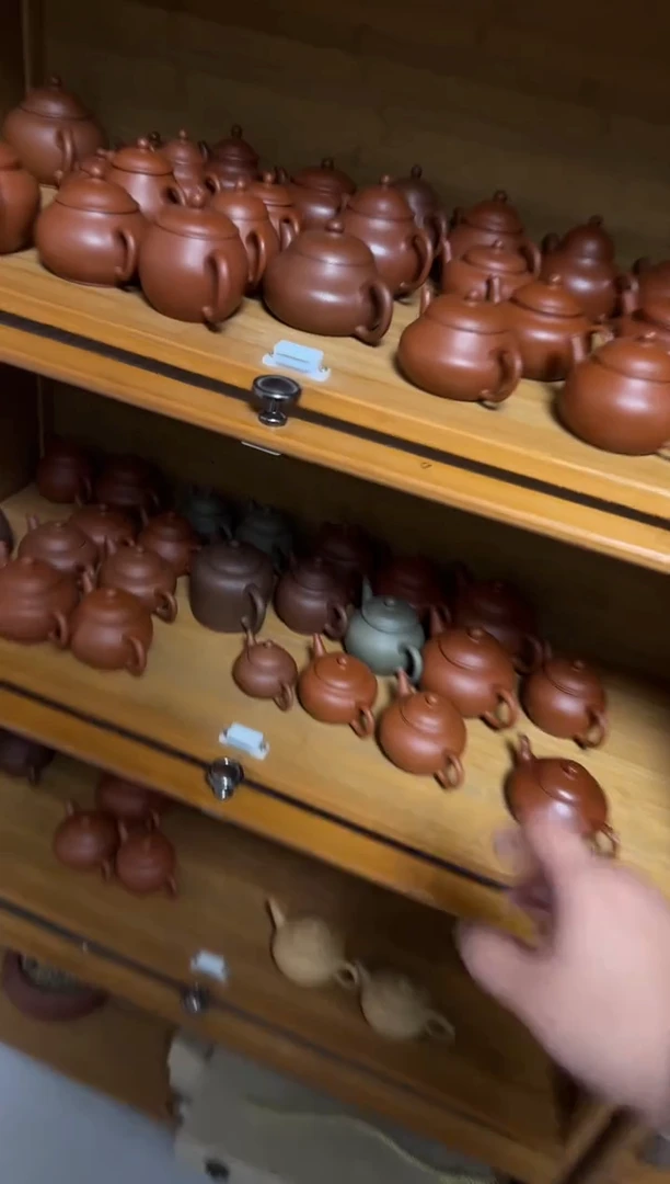 茶壶紫砂冷**点紫砂盘子一个