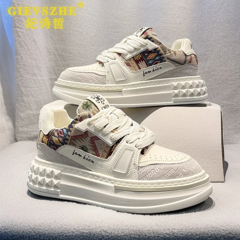 纪诗哲男鞋2025新款超火刺绣板鞋夏季透气厚底休闲鞋内增高小白鞋