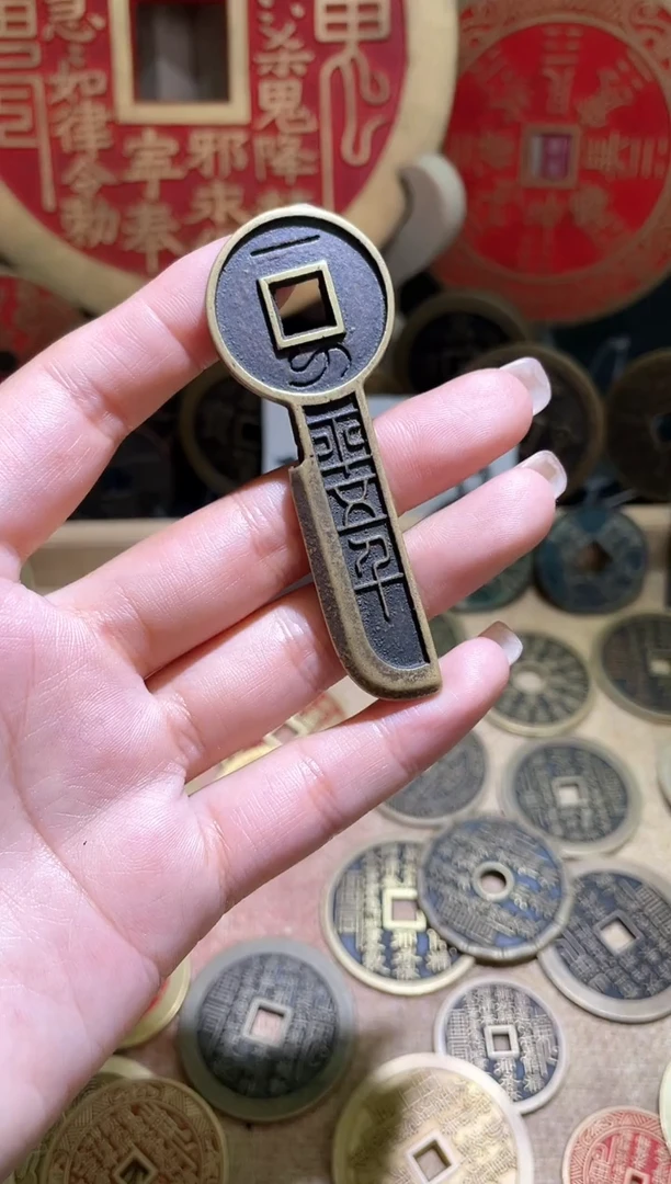 铜现代工艺品花钱