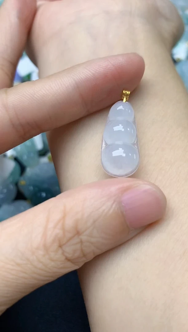 翡翠18K金镶嵌颈饰天然缅甸A货翡翠