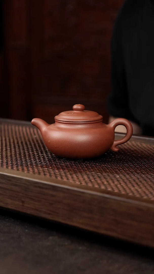 茶壶紫砂底槽清 大亨仿古