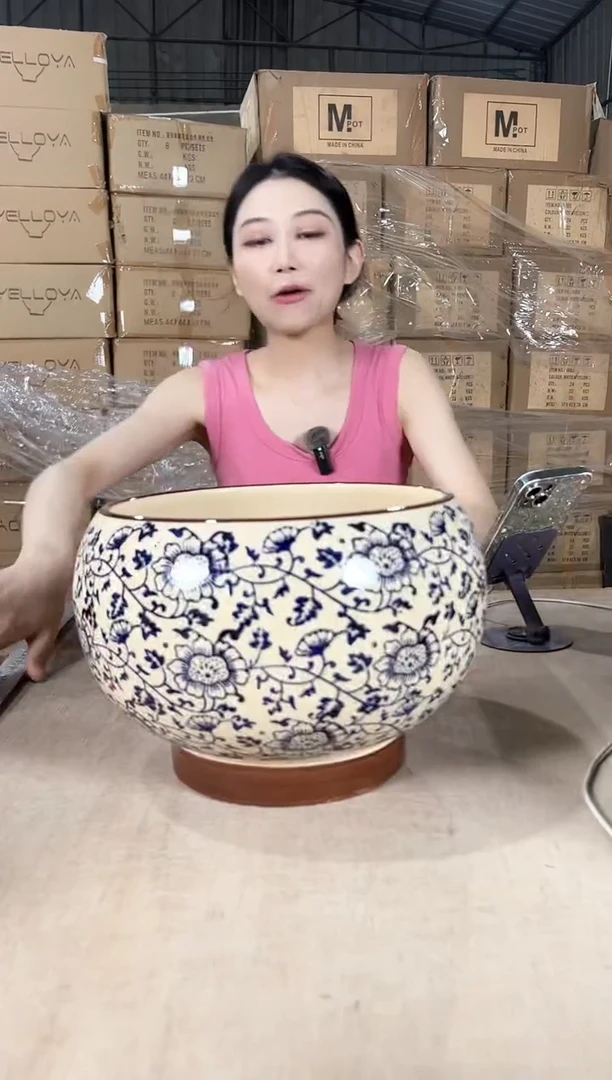 圆球青花瓷大号22x18