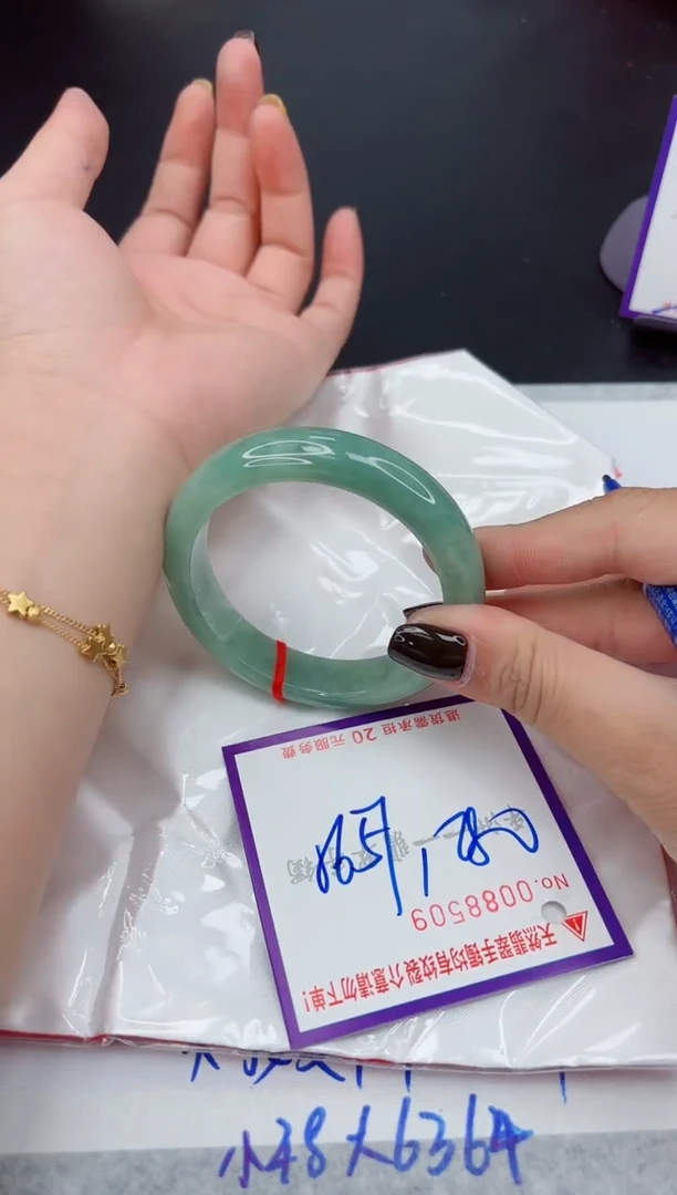 翡翠手镯未镶嵌111111111111