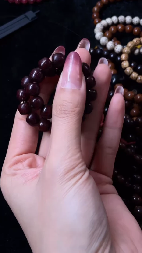 【闪购商品】星月菩提手串精工级朱砂供星月菩提桶珠9*8手串