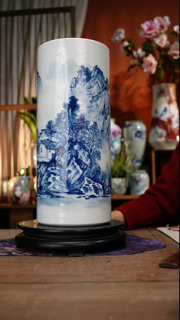 当代景德镇设计师釉下手绘陶瓷花瓶