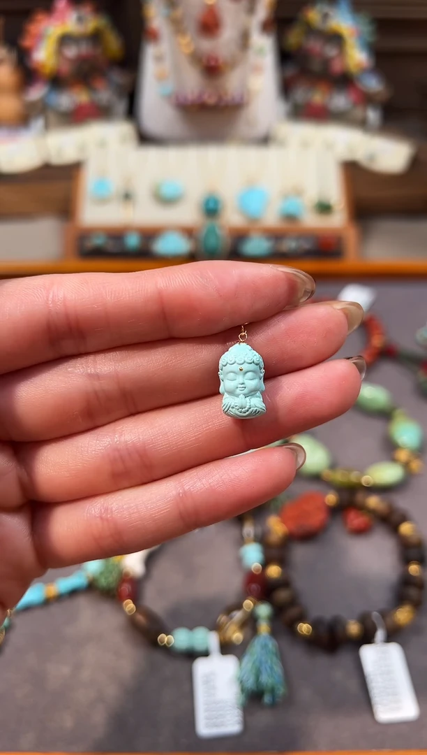 18K金镶嵌绿松石提溜绿松石提溜宝宝佛