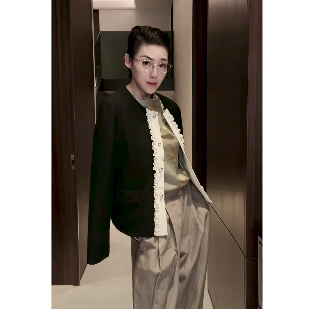 MNFK 法国客人的订单 进口面料 外套 WT0964