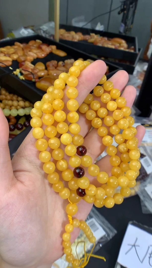 蜜蜡未镶嵌珠宝奇石1