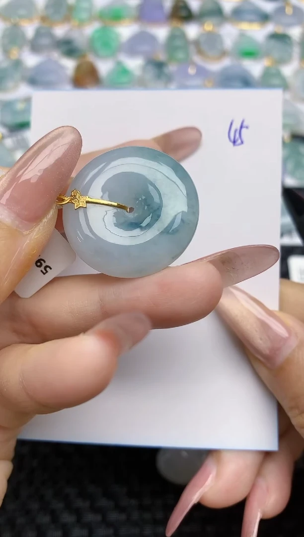 【闪购商品】翡翠颈饰18K金镶嵌天然A货翡翠 45