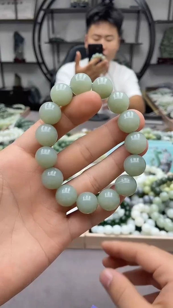 未镶嵌手串和田玉且末迪克兰14圆珠