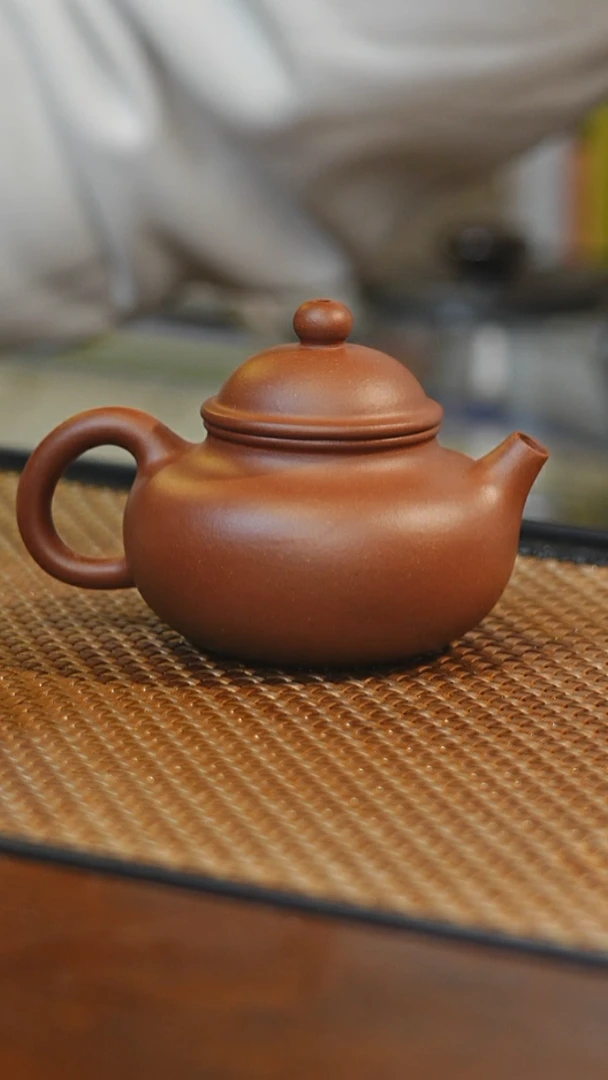 茶壶紫砂s****u容天 底槽清 110cc