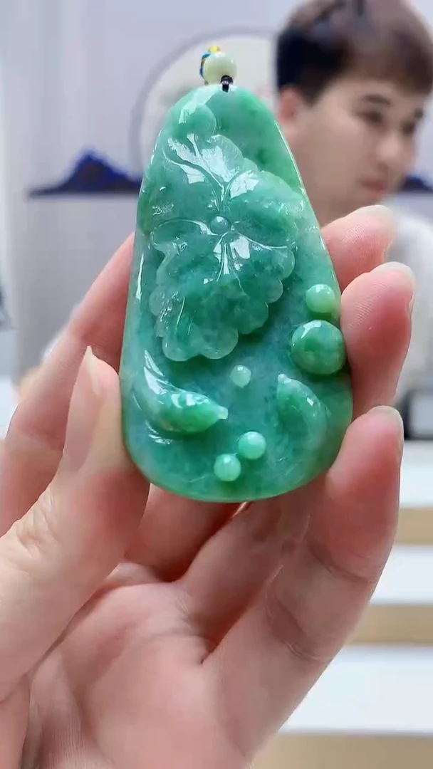 未镶嵌定制翡翠4868zm-毛货挂件12荷叶鱼