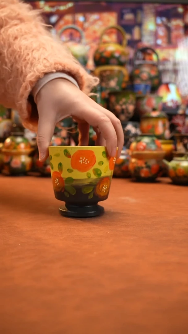 油画   釉下彩   杯子