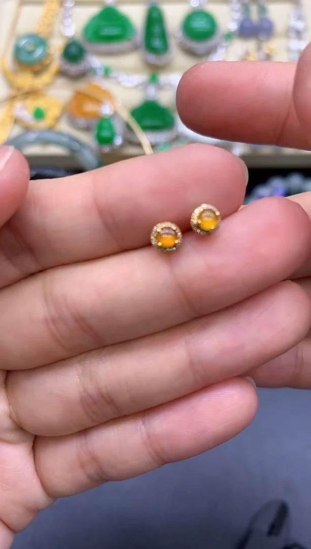 18K金镶嵌翡翠耳饰124-中国好珍宝