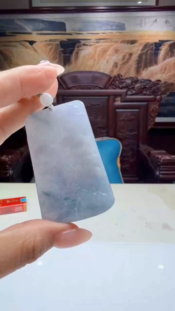 翡翠未镶嵌吊坠(不含链)243