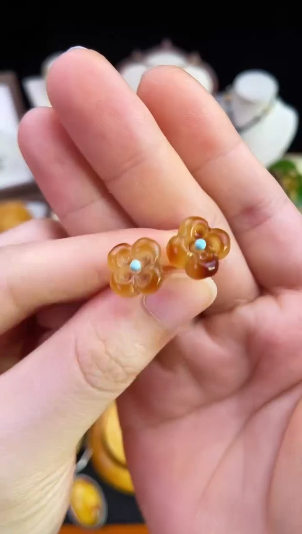 琥珀未镶嵌珠宝奇石柒月