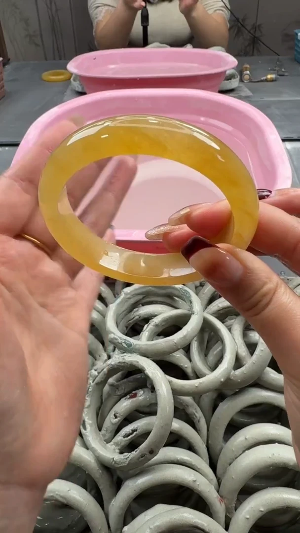 未镶嵌手镯石英质玉2 6162