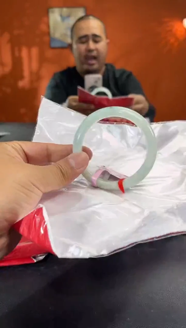 未镶嵌手镯翡翠1  59