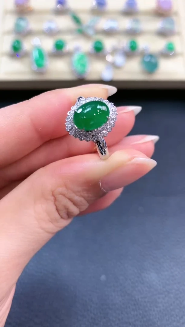 【闪购商品】翡翠戒指18K金镶嵌b121