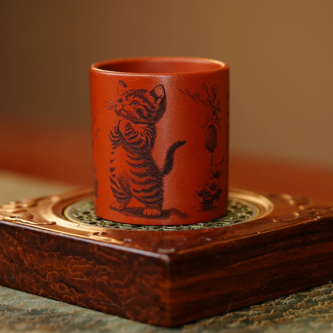 【富贵猫】宜兴原矿紫砂降坡泥大容量直口杯刻两只小猫富贵主人杯